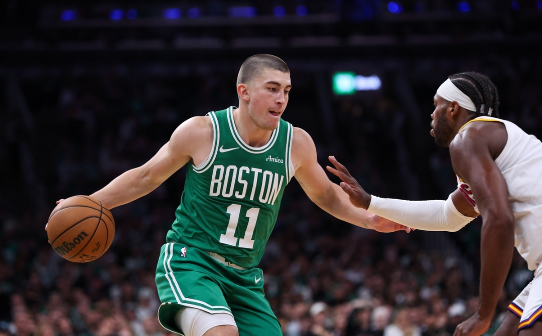 勇士完胜山西队，塔图姆关键制胜