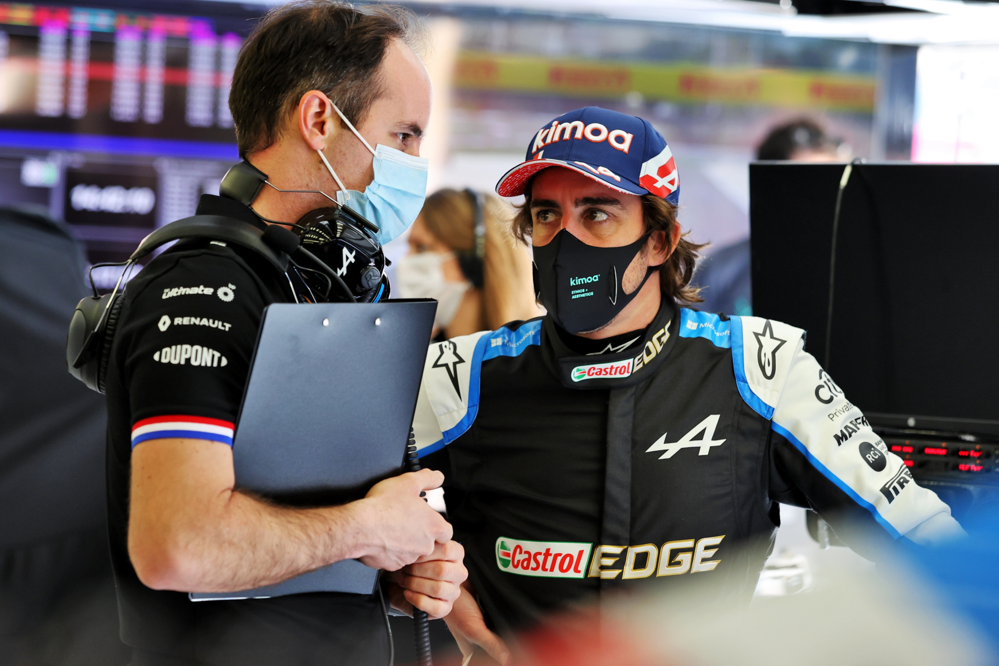 迈凯伦完胜哈斯车队，阿隆索扛起全队